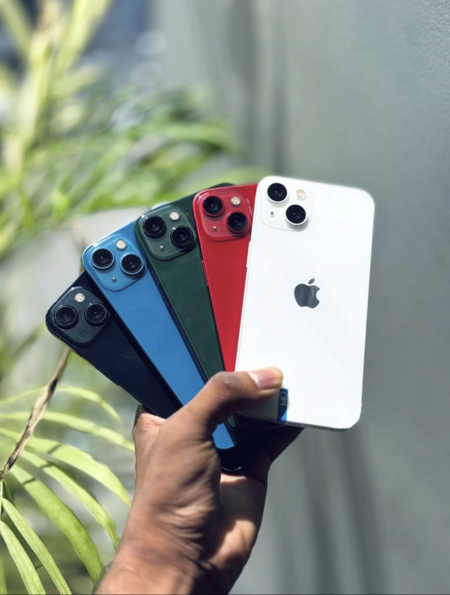 iPhone 13 128 (seminuevo)