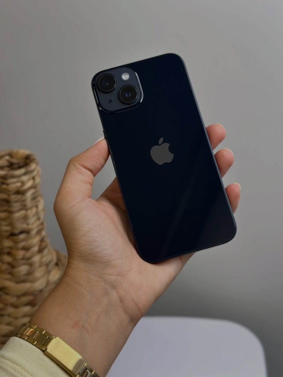 iPhone 14 128 (seminuevo)