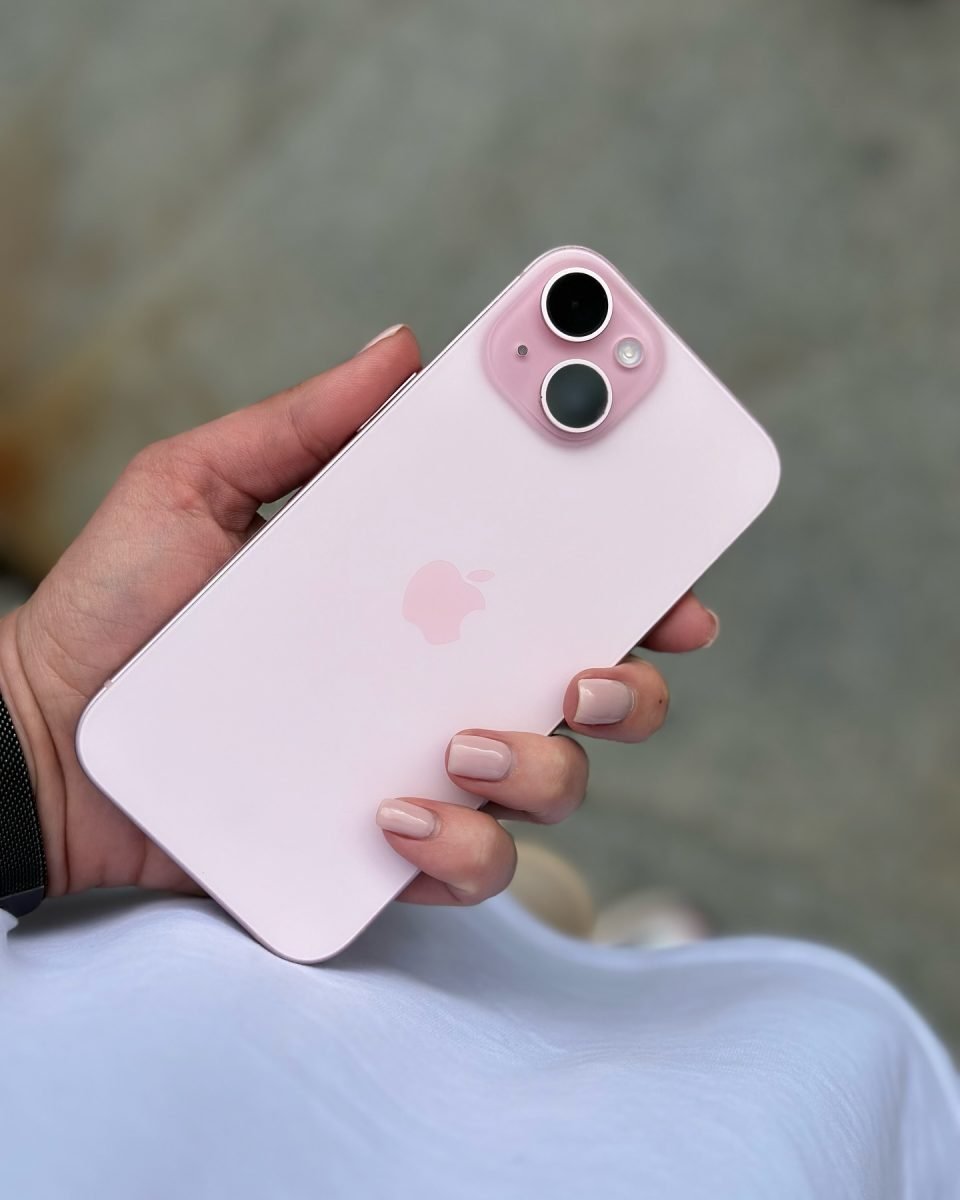 iPhone 15 128 (seminuevo)